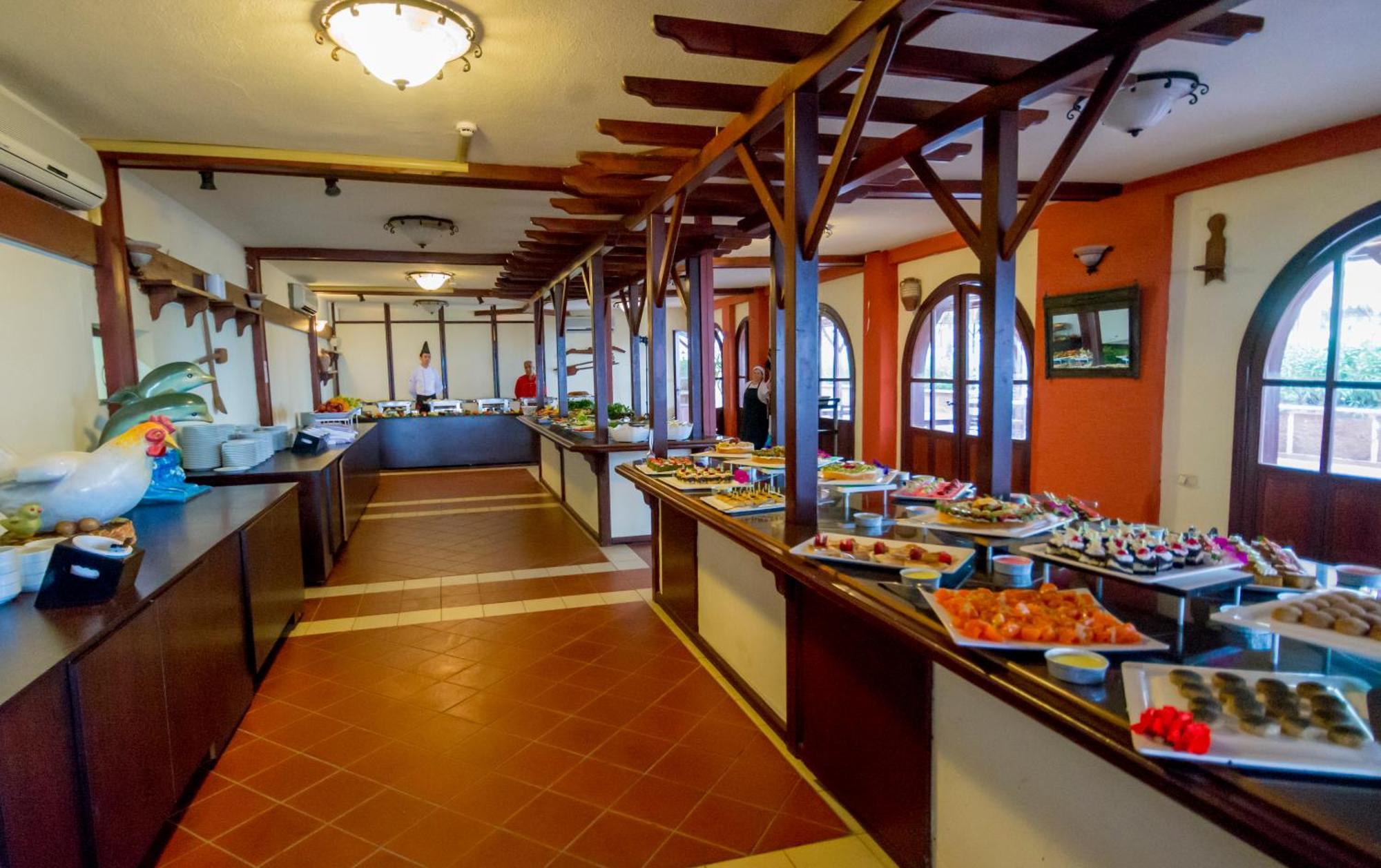 Club Tropical Beach Hotel Toslak المظهر الخارجي الصورة